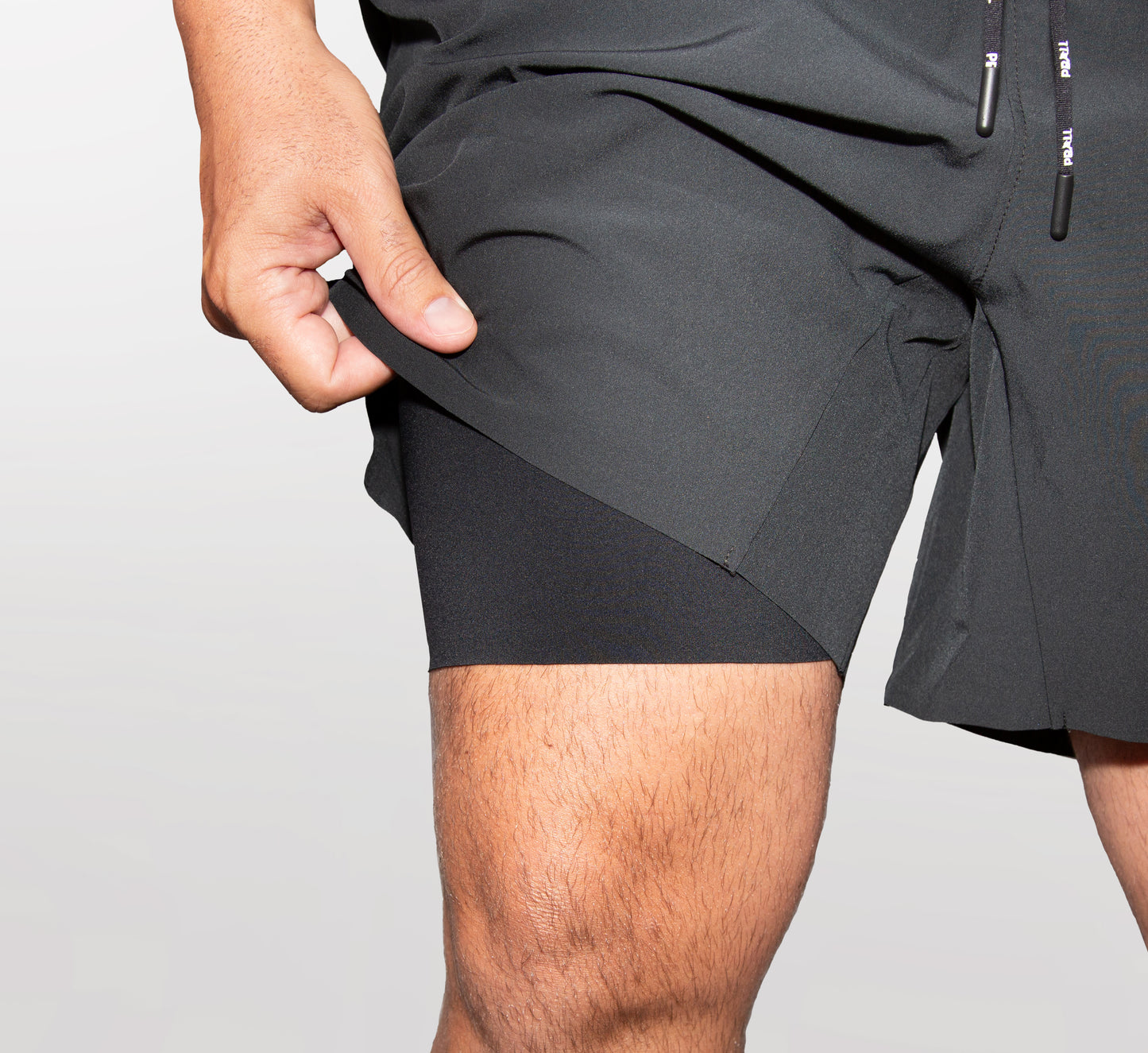 2 in 1 sport performance short with contrast PBALL logo