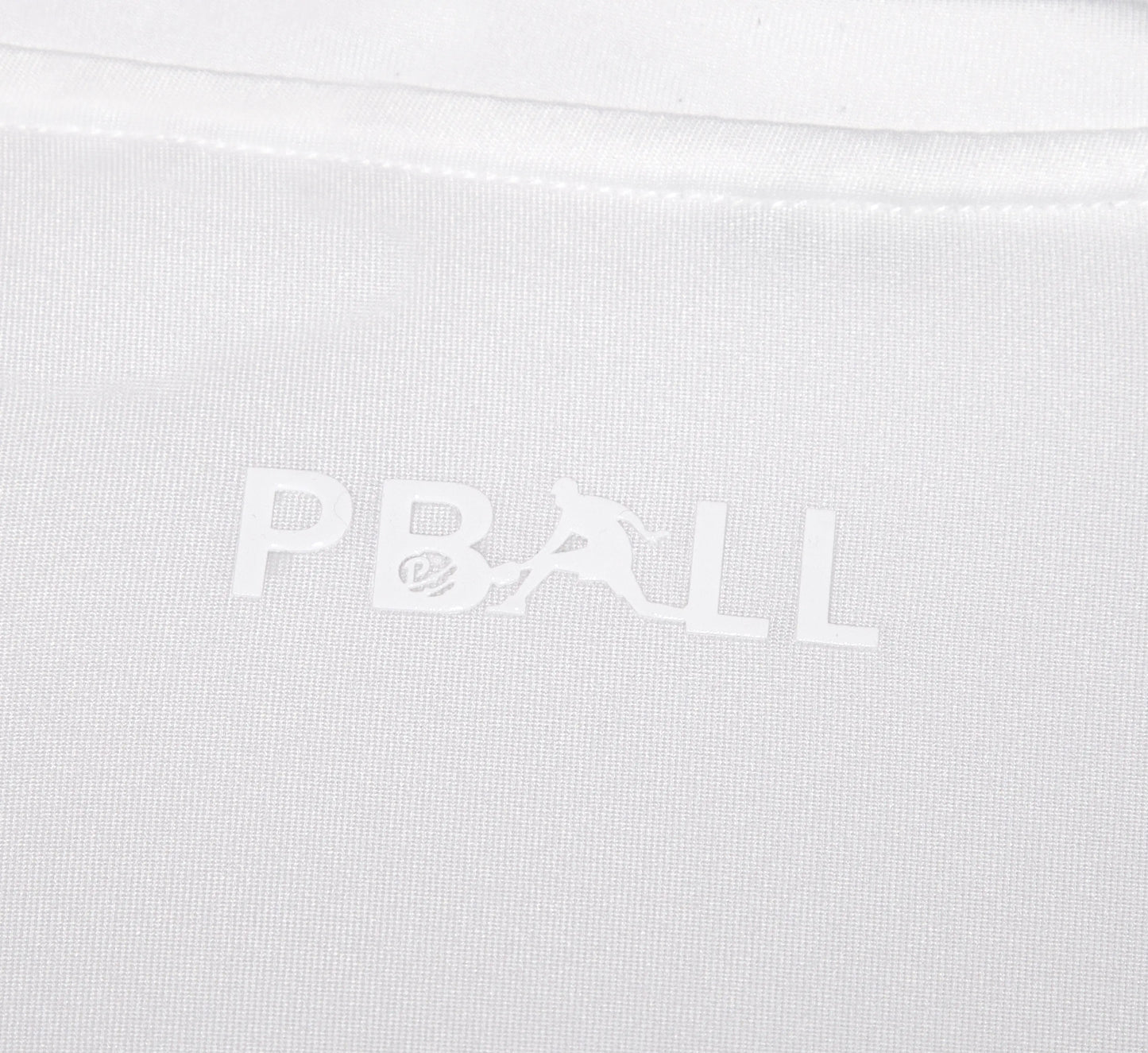 White fabric with PBALL logo on a white background Blanc