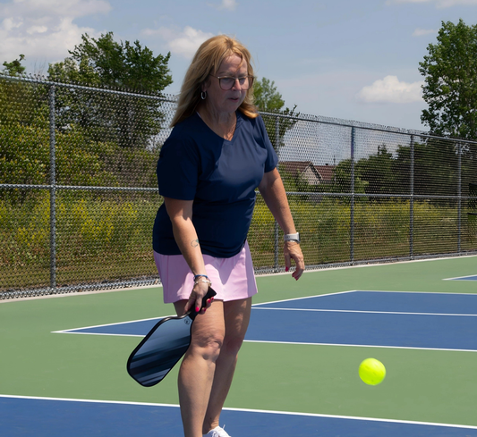 Blue quick dry cooling pickleball v-neck women t-shirt Bleu