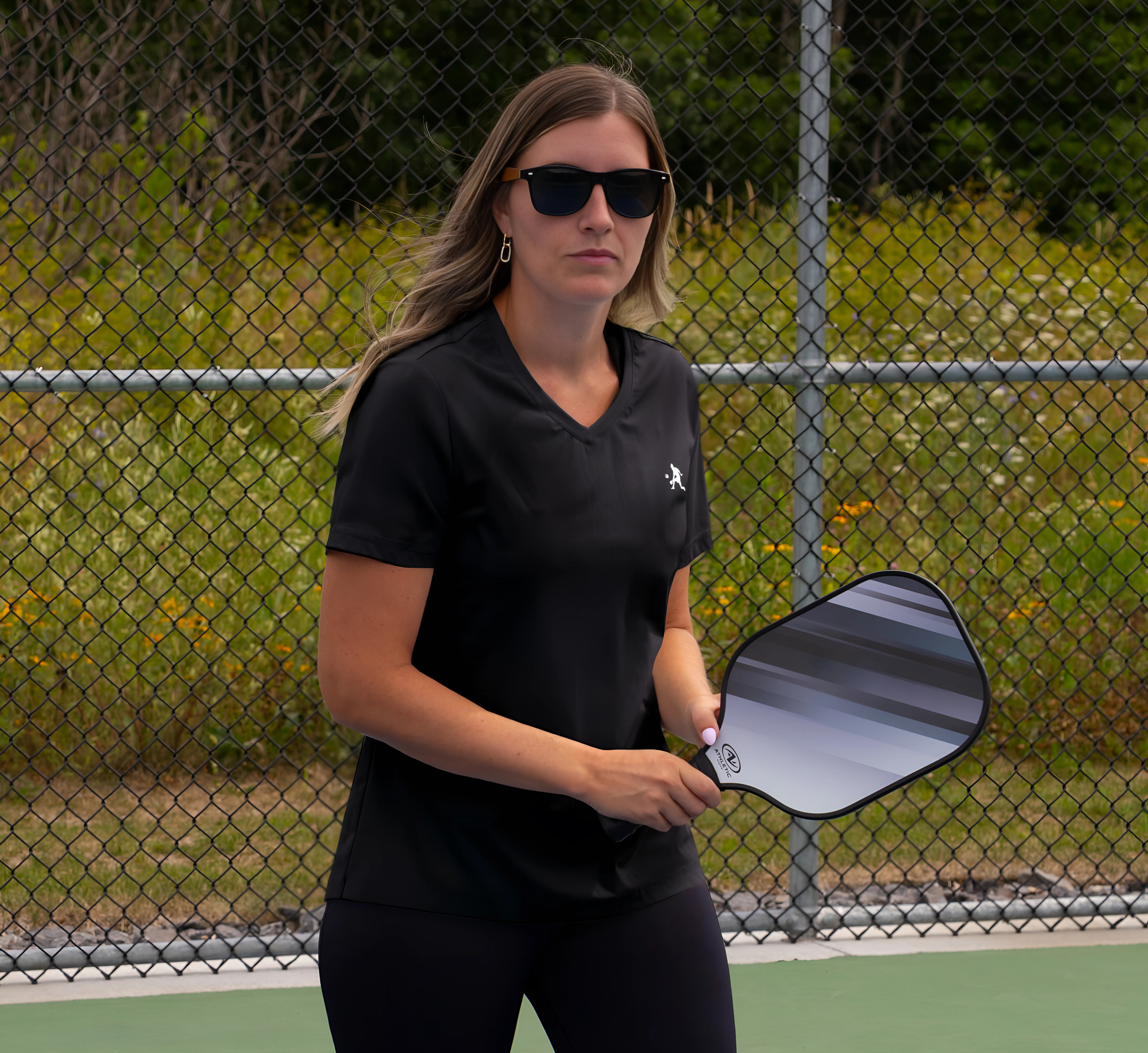 Black quick dry cooling pickleball v-neck women t-shirt Noir